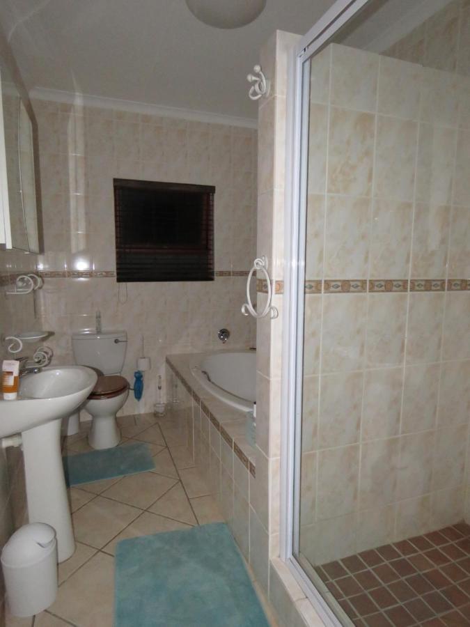 Sea Jewel Villa Пърли Бийч Екстериор снимка
